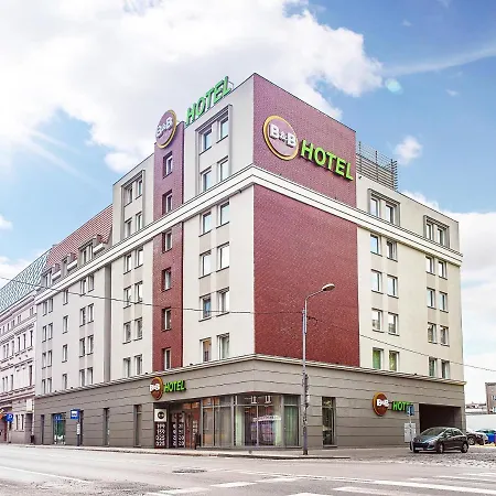 Otel Centrum 2*