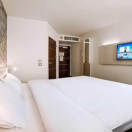 Centrum Hotel 2*